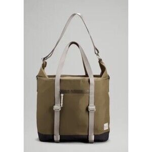 Lululemon Patch Logo Tote Bag 25L Unisex Army Green Travel Gym Nylon